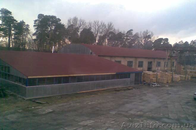 Имущественный комплекс в Пуще-Водице  Возможно использывание под коттеджную застройку или какую либо другую коммерческую застройку. Комплекс расположен внутри лесного массива.  - <ro>Изображение</ro><ru>Изображение</ru> #1, <ru>Объявление</ru> #4888