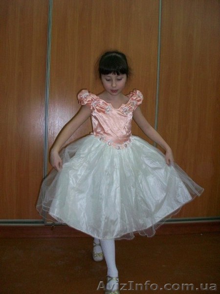 Бальные танцы в Киеве. Низкие цены - <ro>Изображение</ro><ru>Изображение</ru> #1, <ru>Объявление</ru> #9894