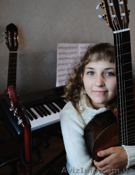 Преподаватель классической гитары и фортепиано - <ro>Изображение</ro><ru>Изображение</ru> #1, <ru>Объявление</ru> #82217