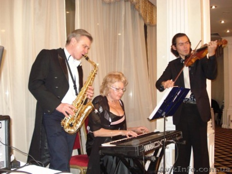 Праздник 8 Марта в вашем офисе ресторане на дому Киев и область - <ro>Изображение</ro><ru>Изображение</ru> #1, <ru>Объявление</ru> #171150