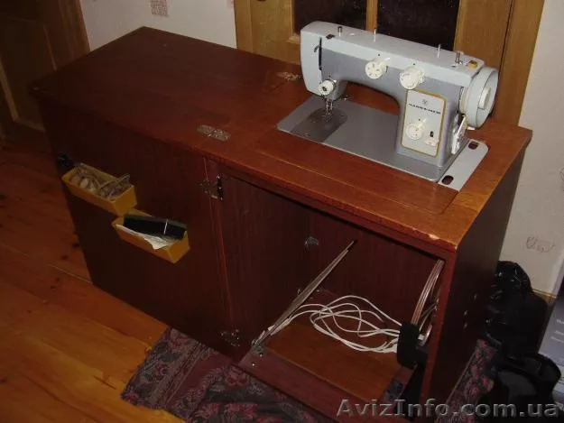 Продам швейную машинку Чайка-142М - <ro>Изображение</ro><ru>Изображение</ru> #1, <ru>Объявление</ru> #303581