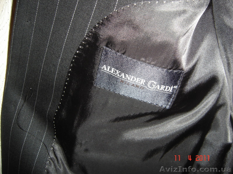 качественный костюм по низкой цене! Размер 46-48 - <ro>Изображение</ro><ru>Изображение</ru> #1, <ru>Объявление</ru> #301242