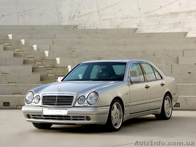 Мерседес Е-320. салон- кожа - <ro>Изображение</ro><ru>Изображение</ru> #1, <ru>Объявление</ru> #360292