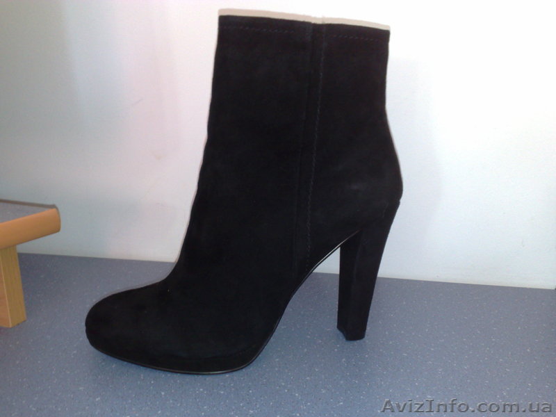 Новые ботильоны Braska, черные замшевые. Зима! - <ro>Изображение</ro><ru>Изображение</ru> #1, <ru>Объявление</ru> #400683