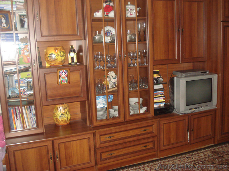 Продам стенку в комнату - <ro>Изображение</ro><ru>Изображение</ru> #1, <ru>Объявление</ru> #431701