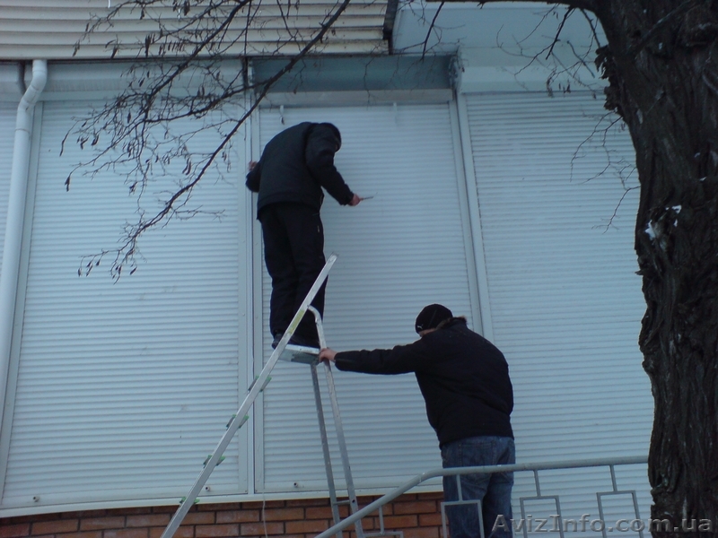 Недорогой ремонт ролет  замена полотна  ролеты ремонт  замена коробочек  - <ro>Изображение</ro><ru>Изображение</ru> #1, <ru>Объявление</ru> #464601