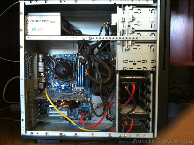 Мощный ПК с двумя мониторами (AMD Phenom II X6, 8Gb DDR3 Kingston) - <ro>Изображение</ro><ru>Изображение</ru> #1, <ru>Объявление</ru> #492614