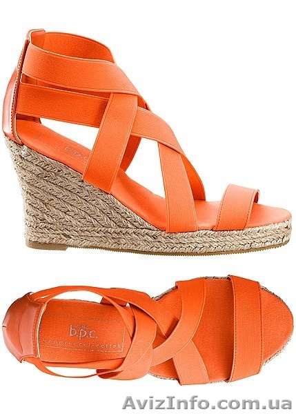 Модные босоножки с эластичными ремешками. На танкетке.  - <ro>Изображение</ro><ru>Изображение</ru> #1, <ru>Объявление</ru> #586681