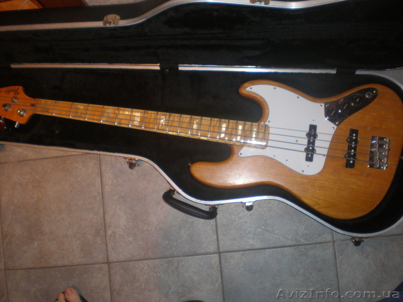 Fender Jazz Bass  - <ro>Изображение</ro><ru>Изображение</ru> #1, <ru>Объявление</ru> #566379