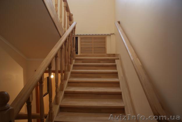 Лестницы из натурального дерева - <ro>Изображение</ro><ru>Изображение</ru> #1, <ru>Объявление</ru> #672552