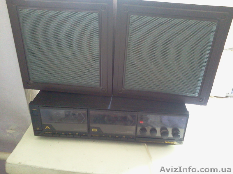 Магнитофон двухкасетный МАЯК - <ro>Изображение</ro><ru>Изображение</ru> #1, <ru>Объявление</ru> #741193