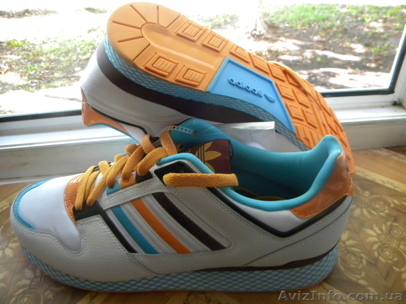 Кроссовки adidas - <ro>Изображение</ro><ru>Изображение</ru> #1, <ru>Объявление</ru> #751908