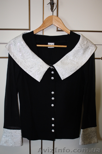 Блуза трикотажная с прозрачными рукавами - <ro>Изображение</ro><ru>Изображение</ru> #1, <ru>Объявление</ru> #847779