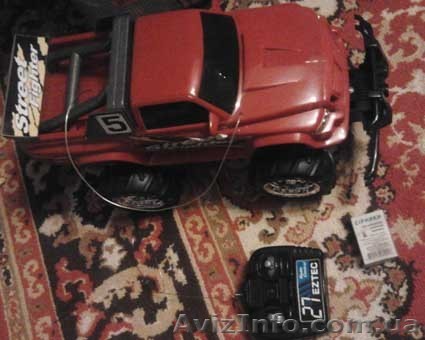 Радиоуправляемая модель машины Street Fighter (1:12), EZ-Tec - <ro>Изображение</ro><ru>Изображение</ru> #1, <ru>Объявление</ru> #848371