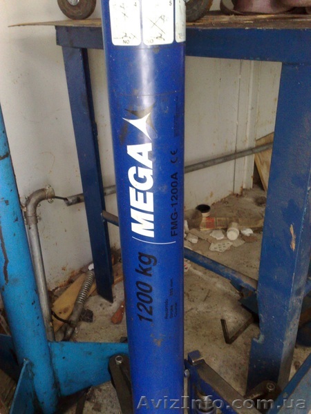 Гидравлическая стойка б.у - <ro>Изображение</ro><ru>Изображение</ru> #1, <ru>Объявление</ru> #876892