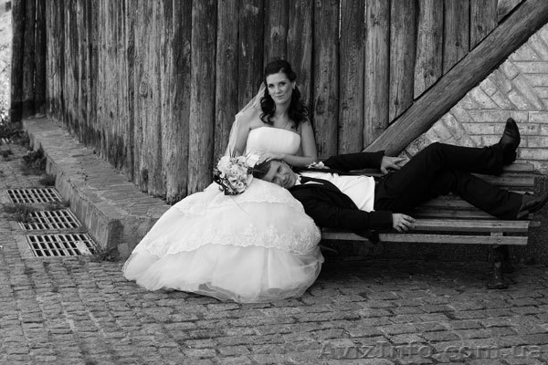 Услуги фотографа Киев, профессиональный свадебный фотограф в Киеве - <ro>Изображение</ro><ru>Изображение</ru> #1, <ru>Объявление</ru> #916732