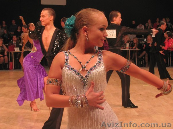 Пошив бальной, танцевальной, дизайнерской одежды, изготовл украшений - <ro>Изображение</ro><ru>Изображение</ru> #1, <ru>Объявление</ru> #984274