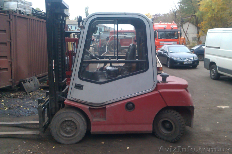 Вилочный погрузчик Toyota BT С4D 300D, Грузоподъемность 3 тонны - <ro>Изображение</ro><ru>Изображение</ru> #1, <ru>Объявление</ru> #698041