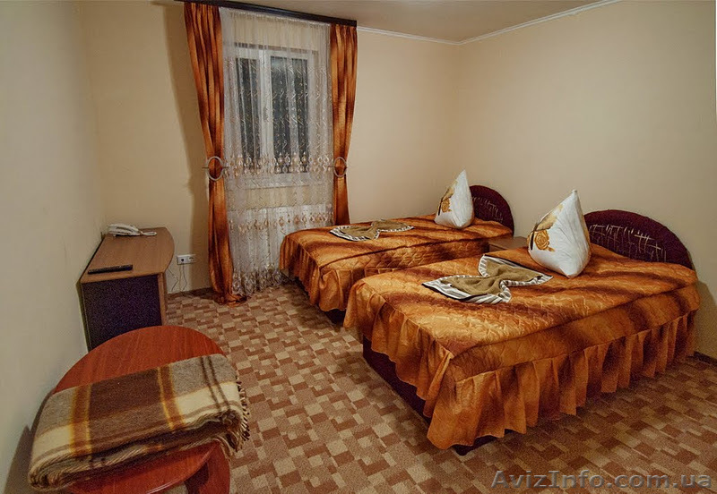 Сдается место в комнате бесплатно - в счет помощи хозяевам по уборке квартир. - <ro>Изображение</ro><ru>Изображение</ru> #1, <ru>Объявление</ru> #985518