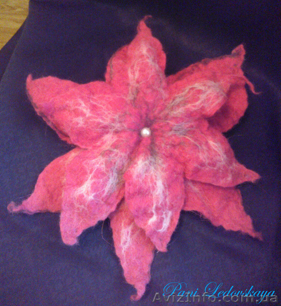 Брошка из овечьей шерсти  - <ro>Изображение</ro><ru>Изображение</ru> #1, <ru>Объявление</ru> #1011501