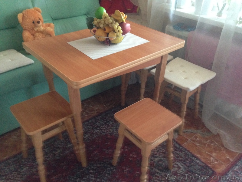 Кухонный комплект (стол и 4 стула) - <ro>Изображение</ro><ru>Изображение</ru> #1, <ru>Объявление</ru> #1041731