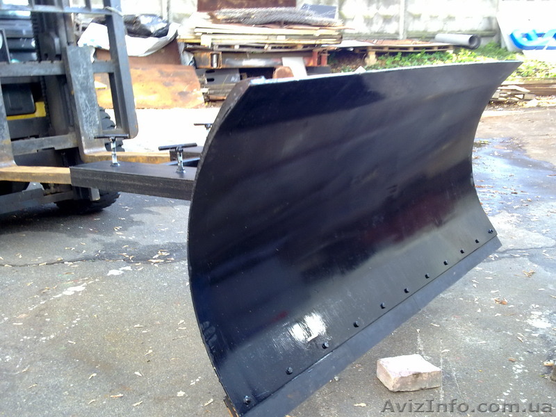 Отвал для снега - <ro>Изображение</ro><ru>Изображение</ru> #1, <ru>Объявление</ru> #1140941