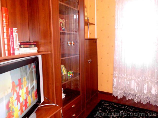 Посуточно возле м оболони.  1к - <ro>Изображение</ro><ru>Изображение</ru> #1, <ru>Объявление</ru> #1215766