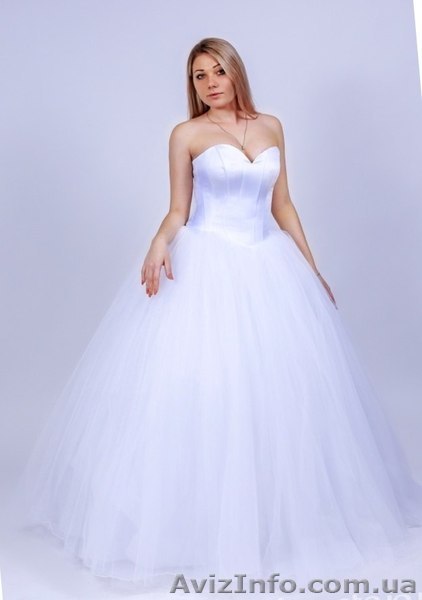 Свадебные платья. Шикарные модные модели в наличии  - <ro>Изображение</ro><ru>Изображение</ru> #1, <ru>Объявление</ru> #1245421