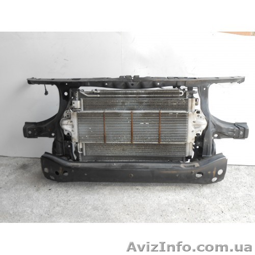 Передняя панель, рамка радиаторов VW T5 Transporter Multivan Caravella   - <ro>Изображение</ro><ru>Изображение</ru> #1, <ru>Объявление</ru> #1465284