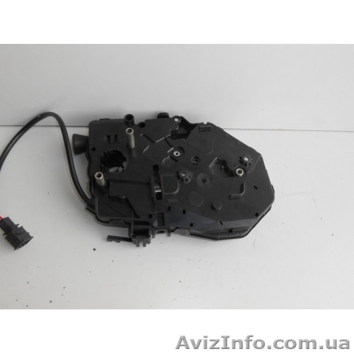 Замок задней двери  Volkswagen Caddy 2004-2010 - <ro>Изображение</ro><ru>Изображение</ru> #1, <ru>Объявление</ru> #1465295