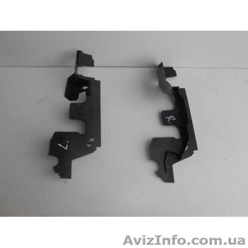 Кронштейн крепления переднего бампера  Volkswagen Caddy Touran 2004-2010 - <ro>Изображение</ro><ru>Изображение</ru> #1, <ru>Объявление</ru> #1465291