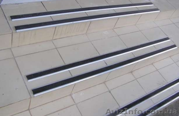 Противоскользящие накладки на ступеньки - <ro>Изображение</ro><ru>Изображение</ru> #1, <ru>Объявление</ru> #1509259