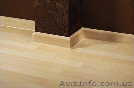 Укладка плинтуса. Качество и  хорошая работа. - <ro>Изображение</ro><ru>Изображение</ru> #1, <ru>Объявление</ru> #1512359