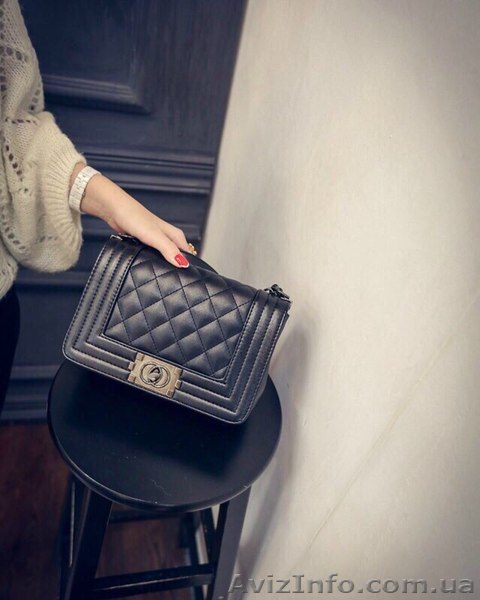 сумки под шанель , копии Шанель бой - <ro>Изображение</ro><ru>Изображение</ru> #1, <ru>Объявление</ru> #1551372