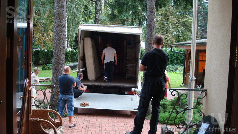 Перевозки. КИЕВ -УКРАИНА Переезд Офиса Квартиры Грузчики Недорого - <ro>Изображение</ro><ru>Изображение</ru> #1, <ru>Объявление</ru> #196625