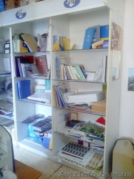 шкаф офисный витрина - <ro>Изображение</ro><ru>Изображение</ru> #1, <ru>Объявление</ru> #1592340