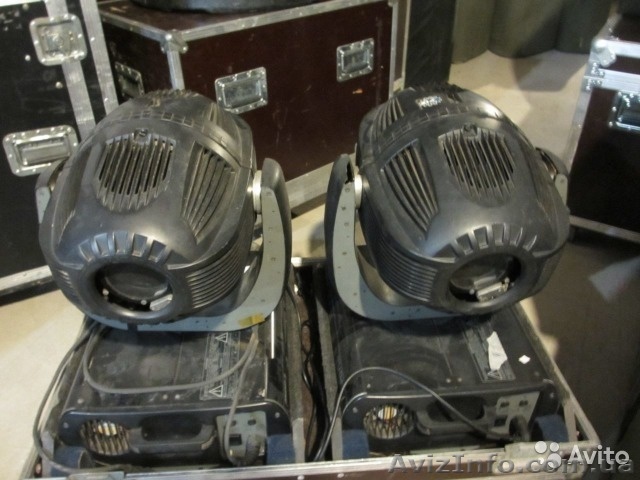 Оборудование Световое бу (Сцена) бу. - <ro>Изображение</ro><ru>Изображение</ru> #1, <ru>Объявление</ru> #1604369