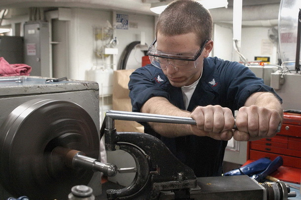 Работа в Польше Слесарь-монтер. Работа на производстве (Киев офис) - <ro>Изображение</ro><ru>Изображение</ru> #1, <ru>Объявление</ru> #1649448