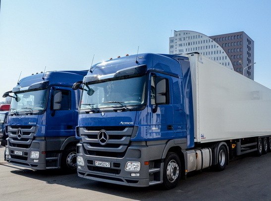 Работа в Латвии, Европе. Водитель-дальнобойщик CE. Грузы по Европе - <ro>Изображение</ro><ru>Изображение</ru> #1, <ru>Объявление</ru> #1669308