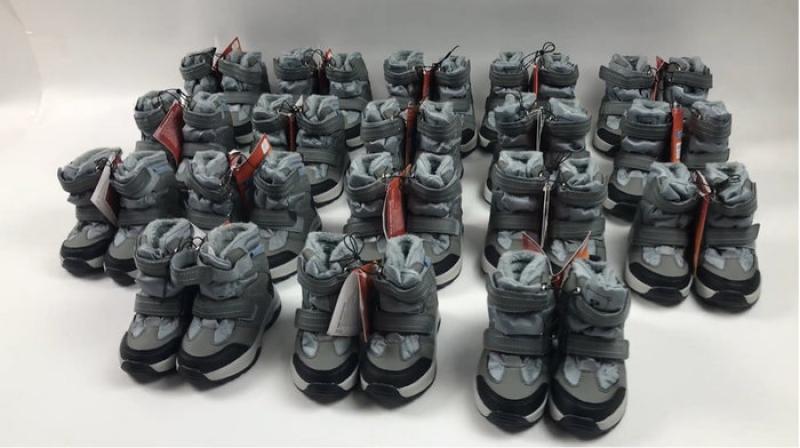 Лот 03-0533, Дутіки дитячі Lupilu, вага 5,8 кг (18 пар)  - <ro>Изображение</ro><ru>Изображение</ru> #1, <ru>Объявление</ru> #1699880