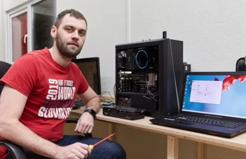  КОМПЬЮТЕРНЫЙ МАСТЕР КОМПЬЮТЕРНАЯ ПОМОЩЬ С ВЫЕЗДОМ НА ДОМ. РЕМОНТ НОУТБУКОВ - <ro>Изображение</ro><ru>Изображение</ru> #1, <ru>Объявление</ru> #1714595