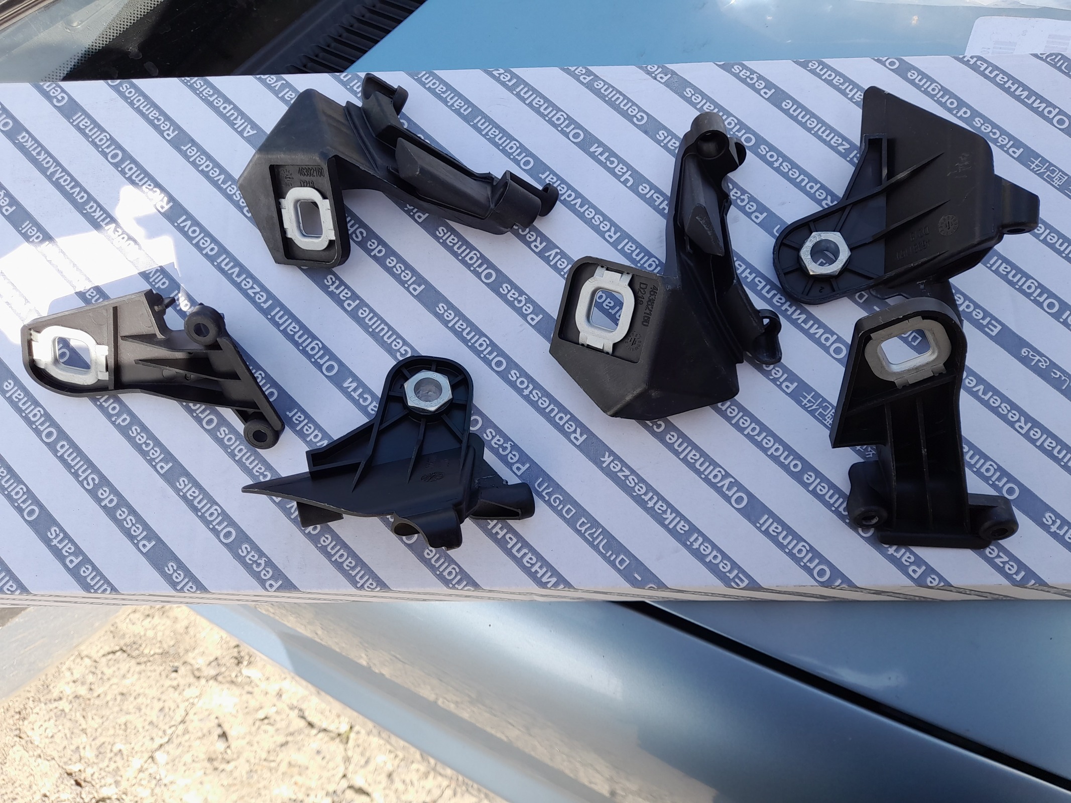 Ремкомплект на Фару ФиатДобло - <ro>Изображение</ro><ru>Изображение</ru> #1, <ru>Объявление</ru> #1718071