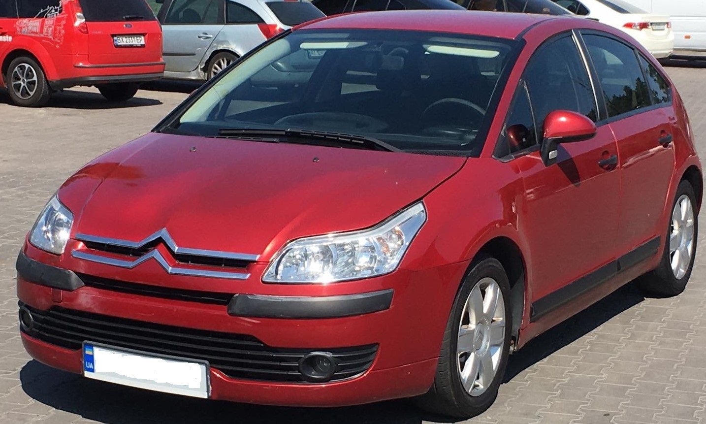 Аренда авто под выкуп Ситроен С 4 хетчбек Киев без залога - <ro>Изображение</ro><ru>Изображение</ru> #1, <ru>Объявление</ru> #1733916