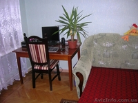 комната посуточно в центре киева метро печерская - <ro>Изображение</ro><ru>Изображение</ru> #2, <ru>Объявление</ru> #87589