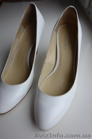 Свадебные туфли кожа 35 р Braska отличное состояние, Киев 200,00 грн. - <ro>Изображение</ro><ru>Изображение</ru> #1, <ru>Объявление</ru> #144993