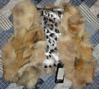 Натуральная меховая жилетка из кролика - <ro>Изображение</ro><ru>Изображение</ru> #1, <ru>Объявление</ru> #164912