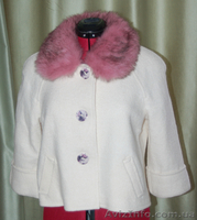 Пальтишко новое + в подарок новая маечка  - <ro>Изображение</ro><ru>Изображение</ru> #2, <ru>Объявление</ru> #558077