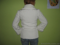 Белоснежная оригинальная куртка осень-зима - <ro>Изображение</ro><ru>Изображение</ru> #2, <ru>Объявление</ru> #525985