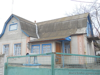 продам дом в селе центр не далеко от города - <ro>Изображение</ro><ru>Изображение</ru> #1, <ru>Объявление</ru> #610215
