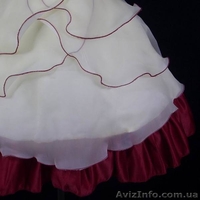Новое и очень красивое платье на девочку 5-6 лет - <ro>Изображение</ro><ru>Изображение</ru> #3, <ru>Объявление</ru> #727503